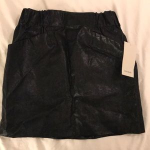 Faux leather mini skirt